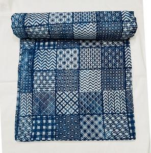 Cubrecama Kantha con Estampado a Mano, Tamaño Doble 90×108 Pulgadas, Colcha Tradicional India de Algodón, Reversible, Hecha a Mano, Estilo Bohemio - Product Image 3