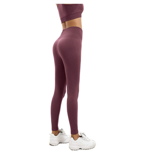 Conjunto de Yoga para Mujer de Alta Calidad, Sin Costuras, Sólido, Ecológico, Transpirable, de Spandex/Nylon, 2 Piezas, Superventas - Product Image 4