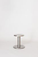 Meilleure Vente : Tabouret Bas en Aluminium, Assise Ronde, Quatre Pieds, Chaise Empilable Moderne pour Maison, Cuisine, Café, Hôtel, Utilisation Extérieure, Ensemble Décoratif, Nouveau