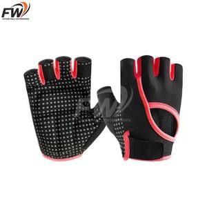 Guantes de Levantamiento de Pesas de Primera Calidad con Protección para las Muñecas/ Guantes de Ejercicio para Levantamiento de Pesas con Diseño Nuevo y Moderno - Product Image 1