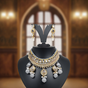 Ensemble de collier plaqué or 24 carats avec pierres Kundan et perles NS496 GRIS pour occasions de mariage et bijoux raffinés - Product Image 3