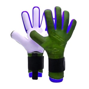 2026 Professional Goalkeeper Gloves <b>Custom</b> <b>Logo</b> Anti-Slip Breathable Rubber Outdoor Gloves for Adult Youth or Kids - Product Image 3