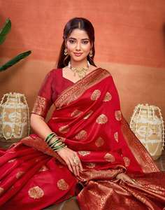 <b>Red</b> Silk <b>Saree</b> With Gold Zari Work Traditional Wedding Wear For Women India Pakistan - Product Image 4