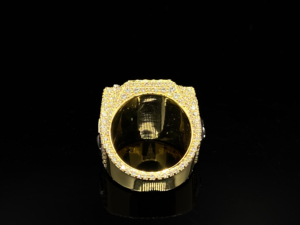 Anillo de Moissanita con Gran Brillo - Product Image 6