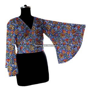 Top corto de algodón indio para verano, top de moda para mujer, camisa con cuello en V profundo y lazo, blusa informal de algodón con lazo. - Product Image 5