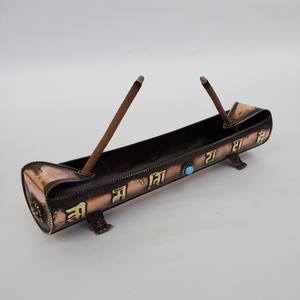 Quemador de Incienso de Lujo para Interiores Religiosos, Diseñado para Virutas de Oud, Hogares Culturales, 100% Natural y Ecológico - Product Image 6