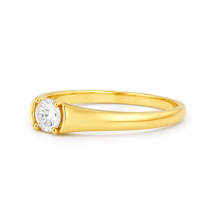 Bague d'anniversaire pour femme en or jaune avec moissanite, taille brillant rond, sertissage demi-clos, style classique - Product Image 3