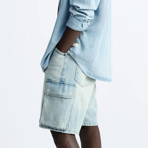 Shorts cargo bleu clair pour homme, taille haute, fermeture boutonnée, couleur unie, style bermuda décontracté avec plusieurs poches, tissu en toile - Product Image 3