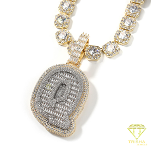 Collier chaîne tennis de luxe scintillant avec diamants de laboratoire de créateur, entièrement pavé et grand pendentif géométrique doré - Product Image 2