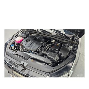 Kia K5 2.0 2024 avec boîte de vitesses automatique, conduite à gauche, sièges en cuir - 25 243 km - Product Image 6