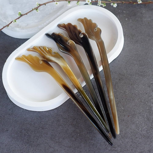 Accessoires de coiffure en corne de buffle, 3 pinces à cheveux uniques en forme de fourche avec épingle à cheveux en corne de vache naturelle polie - Product Image 4