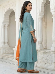 Conjunto de Kurta/Kurti de Seda Azul Polvo con Bordado Gota Mal Chanderi para Fiestas, Todas las Temporadas - Product Image 2