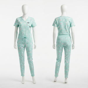 Ensemble de blouses médicales imprimées unisexe en tissu Dobby Premium 180 GSM, détection d'aiguilles, col en V, broderie personnalisée, transfert thermique - Product Image 1