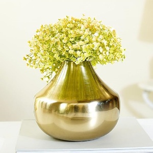 Vase de sol artisanal en laiton, moderne, gravé Meenakari, finition polie, embellissement en cristal, écologique, haut, pour la maison et le bureau - Product Image 4