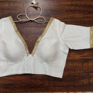 White V Neck 100% Silk Polyester Woven Elegant Saree Blouse Short Sleeve Crop <b>Top</b> Designer Autumn Winter <b>Wedding</b> Blouse - Product Image 1