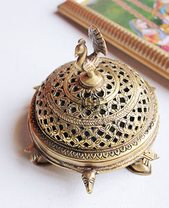 Brûleur d'encens en laiton écologique et durable Daood Sons Handicraft, porte-charbon, diffuseur d'aromathérapie, encens indien unique - Product Image 3