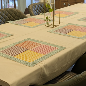 Juego de 6 Servilletas de Mesa de Algodón Hechas a Mano Checkmate |   Servilletas Elegantes para Decoración de Cocina y Hogar, Diseño Premium, Juego de 6 - Product Image 2