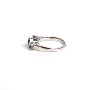 Anillo de Amatista Natural en Plata de Ley 925 con Engaste de Puntas, Elegante Amatista Púrpura, Joyería Premium para Bodas - Product Image 3