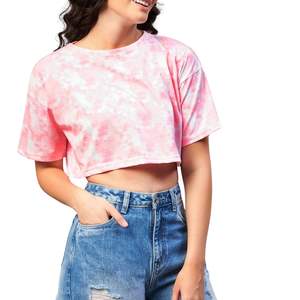 เสื้อครอปท็อปผู้หญิงสีชมพู ลายมัดย้อม แขนสั้นทรงโอเวอร์ไซส์ เสื้อยืดครอปแฟชั่นฤดูร้อน สตรีทแวร์ รับผลิตตามสั่ง ขายส่ง - Product Image 3