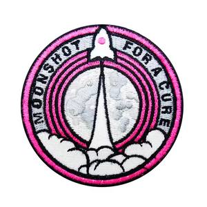 Parche Bordado Personalizado Hecho a Mano, de Fieltro No Tejido, Termoadhesivo, con Logotipo Personalizado para Ropa - Product Image 4