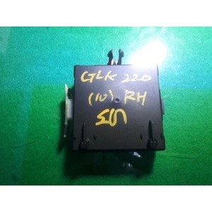 Module de commande de porte avant droite GLK 2008-2012 d'occasion OEM A2128203685 - Product Image 1