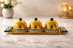 Ensemble de service multifonctionnel en bois artisanal avec couvercle en forme de dôme et plateaux en bois |   Distributeur de condiments de luxe pour hôtel/restaurant - Product Image 3