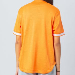 Vente en gros de maillots de baseball personnalisés et de chemises boutonnées personnalisées, parfaits pour les uniformes sportifs des femmes - Product Image 2