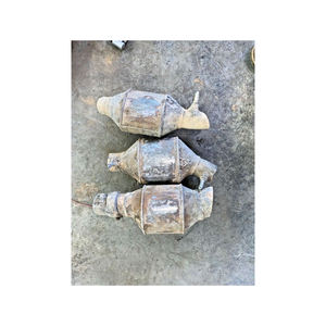 Convertidor Catalítico OEM para Automóviles, Núcleo Metálico Cerámico Tipo Panal para Reciclaje en Refinerías - Product Image 3