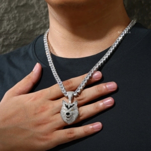 Pendentif Tête de Loup Moissanite Iced Out - Fabriqué en Argent Sterling 925, Bijoux de Luxe Sauvage Exclusifs, Pendentif Animal en Moissanite - Product Image 1