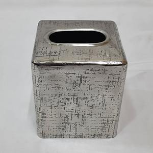 Boîte à mouchoirs en métal de forme carrée, pour restaurants, hôtels, maison et cuisine, porte-boîtes à mouchoirs pour comptoir, en vente - Product Image 1