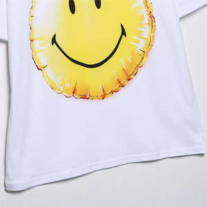 Fabricante de Camisetas para Mujer al por Mayor, Camisetas de Algodón Elegantes y Cómodas, Ideales para Colecciones de Moda y Producción en Masa - Product Image 3