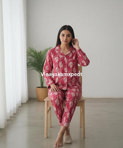 Conjunto de Pijama de Algodón Puro Tejido con Estampado Bagru Rosa, Hecho a Mano, de Secado Rápido, Elegante y Transpirable para Mujer - Product Image 4
