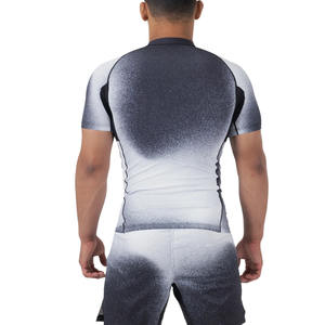 Rashguard personnalisé pour hommes BJJ MMA, manches longues, compression, UPF50, respirant, séchage rapide, 100% polyester, fabricant OEM - Product Image 3