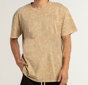 Camiseta Retro con Efecto Desgastado para Hombre - Estética Vintage - Algodón Suave Premium - Aspecto Deslavado Atemporal - Camiseta de Corte Cómodo - Product Image 5
