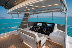 เรือยอชท์อลูมิเนียมเชื่อมแบบกำหนดเอง UBI 1380 ขนาด 13.22 เมตร รองรับผู้โดยสาร 80 คน เครื่องยนต์ในตัว 300 แรงม้า ความเร็ว 22-24 นอต สำหรับการเดินทางในแม่น้ำและการพักผ่อนหย่อนใจ - Product Image 2