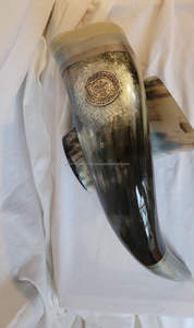 High Quality Drinking Horn With Vegvisir Engraving Available <b>at</b> Wholesale Prices Agate Drinking Horn - Product Image 4