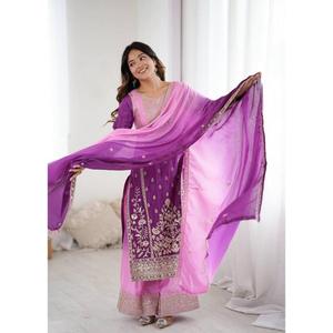 Traje de Novia de Lujo con Tela Suave, Encaje Delicado y Elegancia Atemporal para Novias, Compre Directamente del Proveedor - Product Image 4