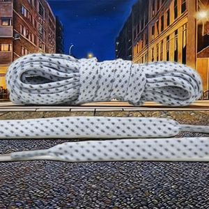 Broches métalliques rondes argentées réfléchissantes pour baskets de course et chaussures de randonnée, longueur personnalisée, logo personnalisé découpé à la forme - Product Image 4