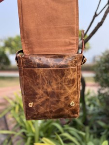 Sac bandoulière en cuir véritable fait main, nouveau design, multi-usages, élégant, pour femmes, vente en gros - Product Image 3