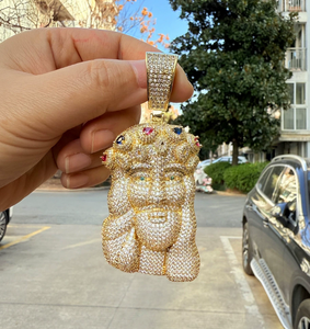 จี้พระเยซูฮิปฮอป Shreeji Jewels เครื่องประดับหรูหราคุณภาพสูง สร้อยสแตนเลสชุบทองคำขาวและทองคำประดับเพชรโมอิสซาไนต์เม็ดใหญ่ - Product Image 1