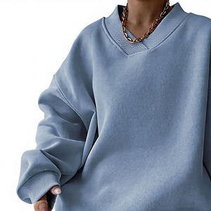 Sudadera Unisex de Felpa de Poliéster/Algodón, Corte Regular, Cuello en V, Tejida, con Logotipo Bordado Personalizado en la Parte Delantera, para Invierno - Product Image 4