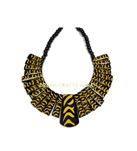 Black and white Statement Necklace 2021 Trendy Acrylic Neck Chain Custom Printed Chunky Fashion jewelry wholesaler