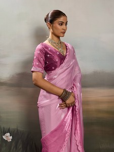 Sari de Seda Tradicional en Oferta, Sari Clásico de la Cultura India para Bodas y Celebraciones del Sur de la India, Disponible al Mejor Precio - Product Image 6