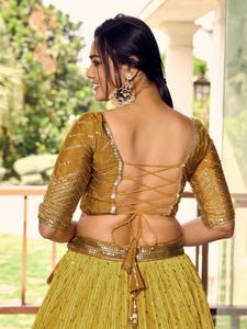 Presentamos Nuestro Lehenga Choli Amarillo con Lentejuelas de Seda Chinon para Haldi, Tradicional, de Secado Rápido, para Bodas y Eventos Étnicos - Product Image 4
