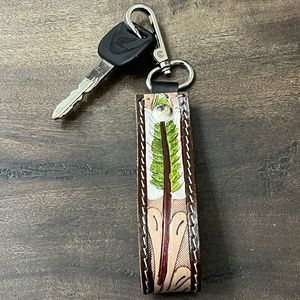 Porte-clés de luxe en cuir de vachette fait main, prix d'usine occidental, vente en gros, personnalisable, pour unisexe - Product Image 5