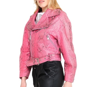 Chaqueta de cuero de motorista rosa de Invierno para mujer, piel de oveja, cierre de cremallera genuino, a prueba de viento, transpirable, con calefacción, patrón de animales en relieve - Product Image 2