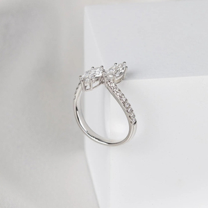 แหวนเพชรทรงมาร์คีส์เพาะเลี้ยงในห้องปฏิบัติการ น้ำหนัก 1.20 กะรัต ทอง 14K แหวนหมั้นเรียบหรู แหวนเพชรเจ้าสาว ดีไซน์มินิมอล เครื่องประดับอัญมณีชั้นดี - Product Image 2