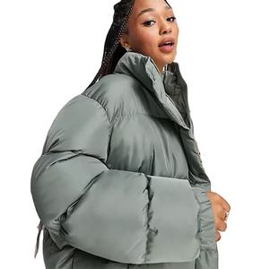 Parkas d'hiver pour hommes respirants et durables en toile matelassée, col montant, logo frontal, finition de qualité, vente en gros - Product Image 6