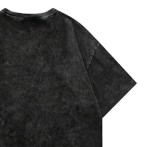 T-shirt graphique noir pour homme, manches courtes, col rond, effet délavé, style streetwear décontracté, imprimé, 220 grammes, vente en gros - Product Image 4