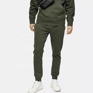 2021 Custom Wholesale Men's Workout Pullover Sweatsuit Set High Quality 100% Cotton Tracksuit Waterproof Solid Knitted - Product Image 5